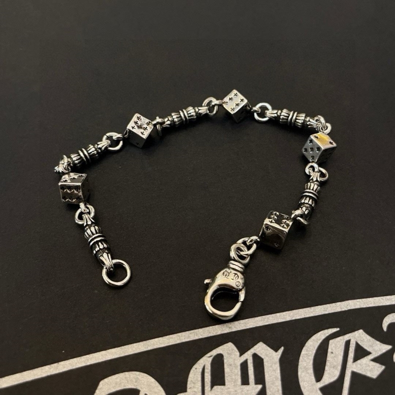 Ch*0me He**ts bracelets